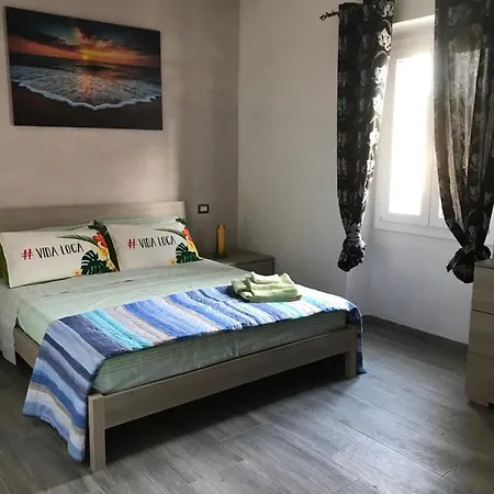 Apartment Bella's House